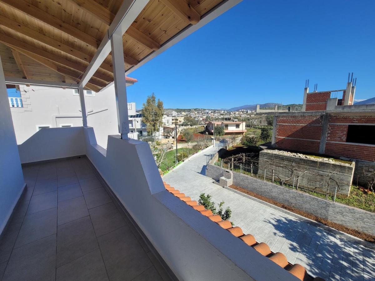 Guesthouse Veliaj كساميل المظهر الخارجي الصورة