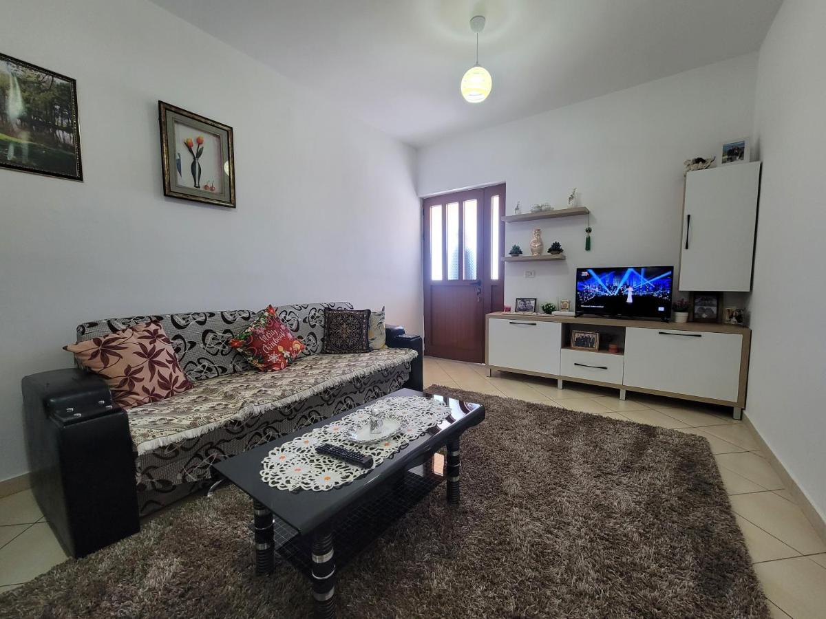 Guesthouse Veliaj كساميل المظهر الخارجي الصورة