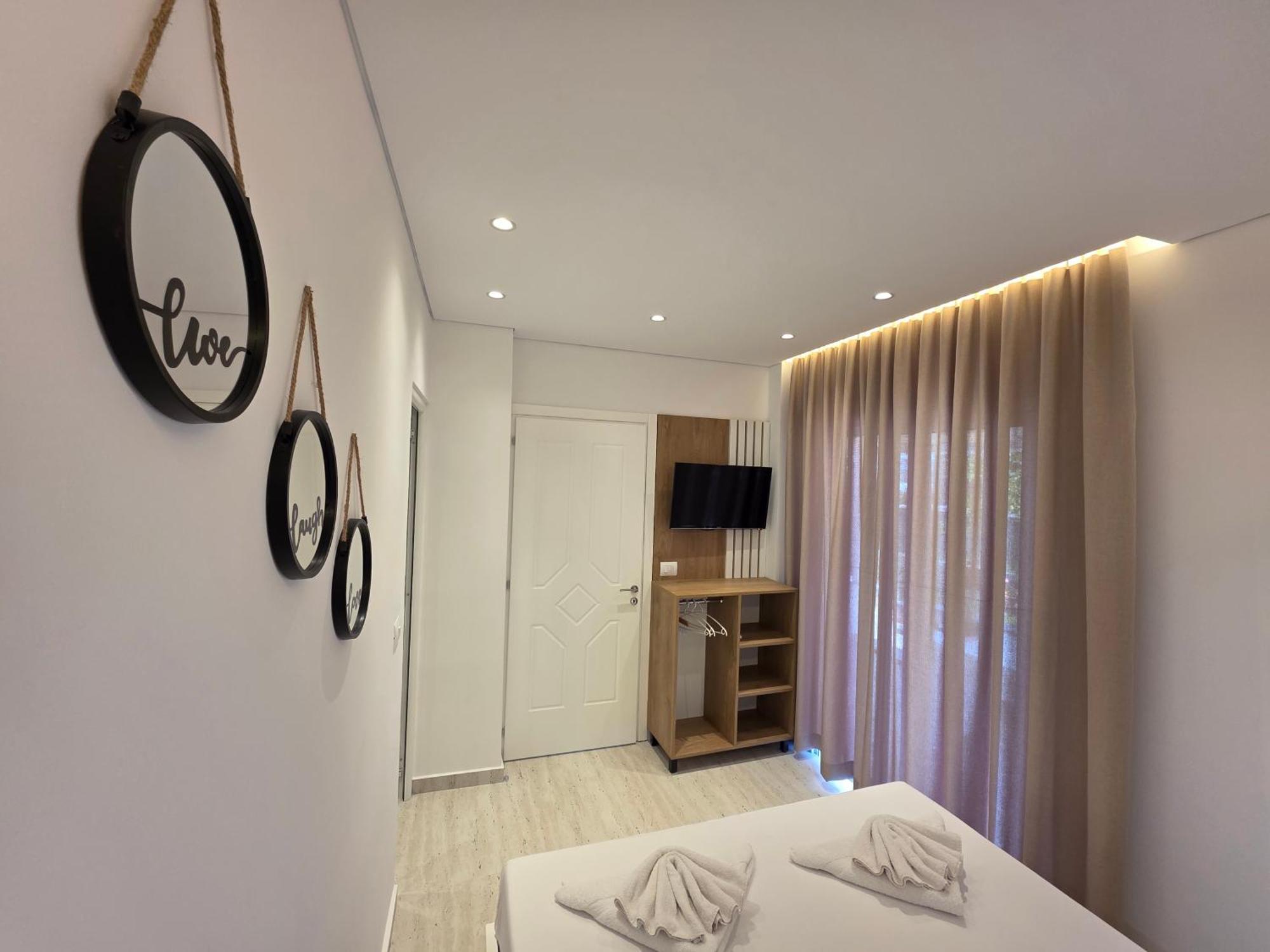 Guesthouse Veliaj كساميل المظهر الخارجي الصورة