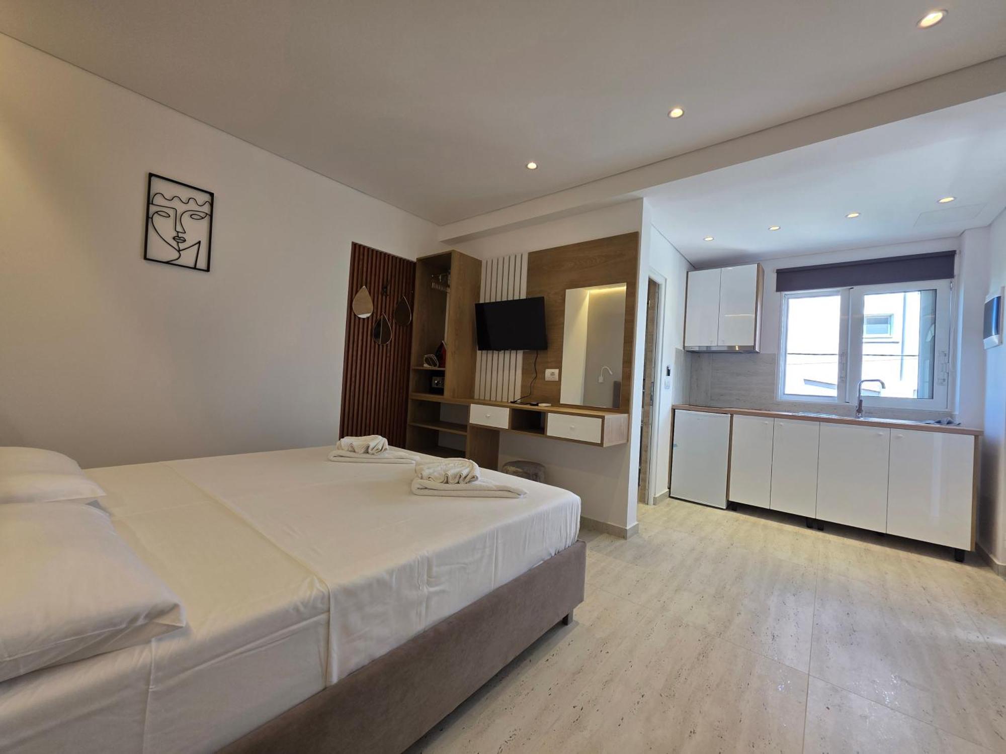 Guesthouse Veliaj كساميل المظهر الخارجي الصورة